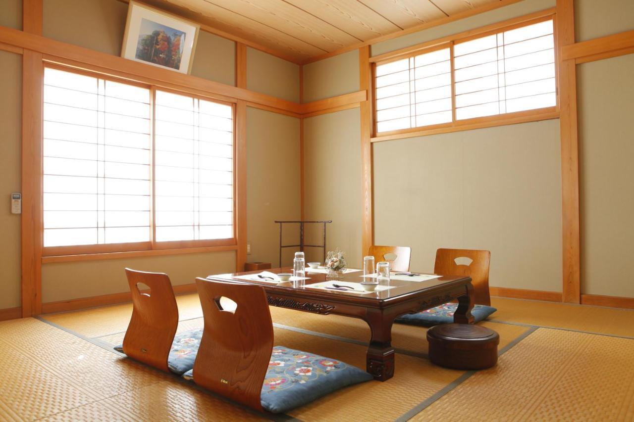 Kikka Ryokan Futtsu Esterno foto
